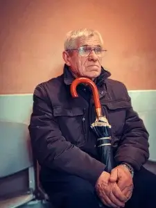Ser mayor de 70 años aumenta la probabilidad de padecer hígado graso no alcohólico
